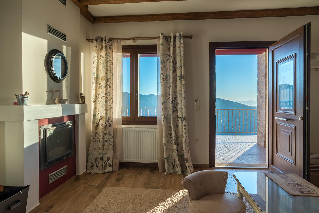 Almondhouse Suites With Fireplace - Adults Only Arakhova Eksteriør bilde